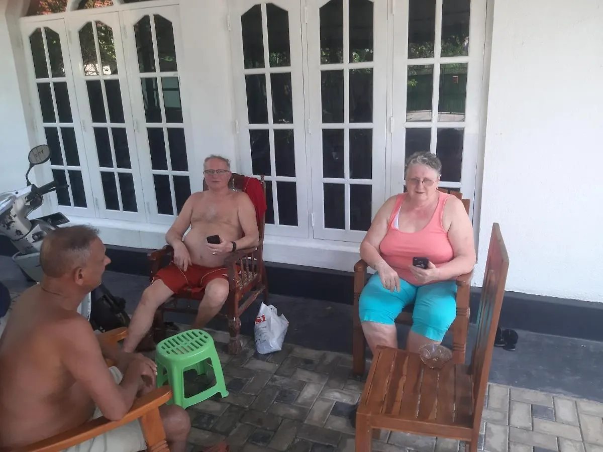 Hellen Homestay Νεγκόμπο