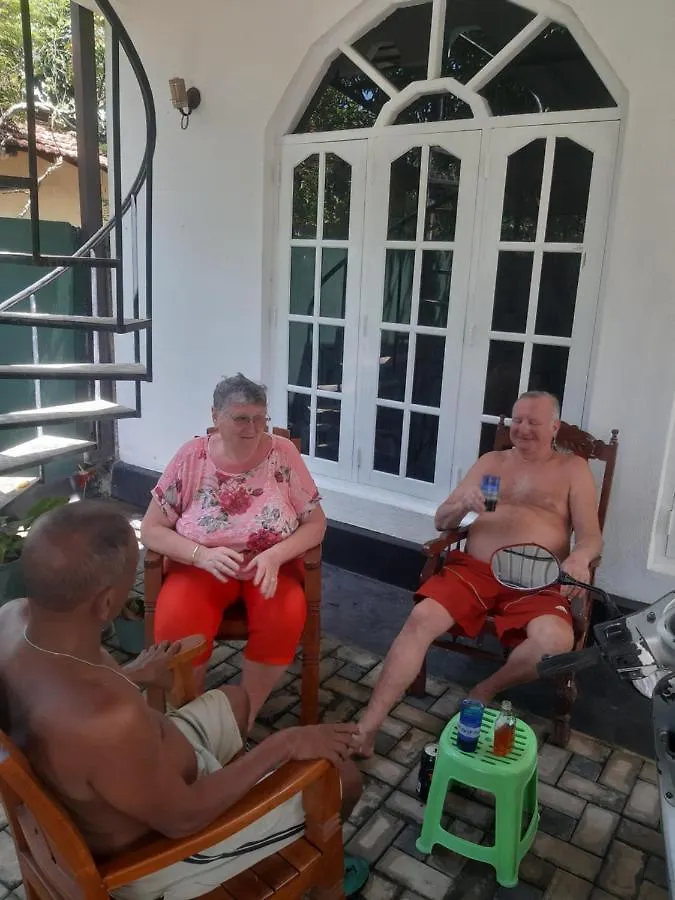 Hellen Homestay Νεγκόμπο
